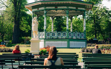 Everything You Need to Know About the Halifax Public Gardens