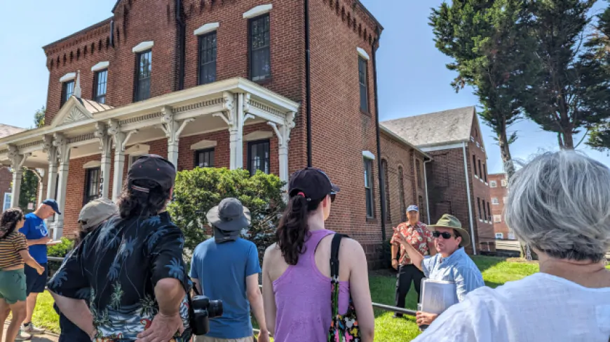 Old Town Fairfax Walking Tour