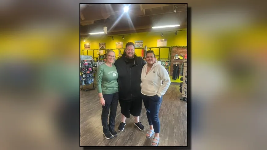 Rapper Jelly Roll visits Henrico running shop ahead of concert in Charlottesville