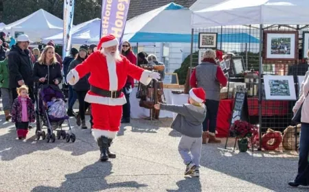 Yorktown Christmas Market on Main – Dec 7 & 8 – Yes, Santa will be there!