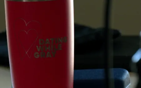 ‘Dating While Gray’: Richmond podcaster navigates love for those 50 and older