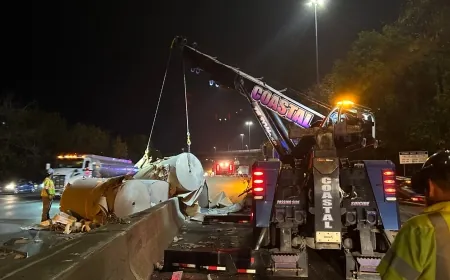 Tractor-trailer hauling industrial-sized paper overturns on I-95 in Richmond