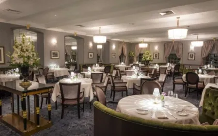 Fine Dining Thanksgiving Dinner at the Williamsburg Inn