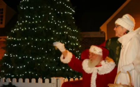 Yorktown Christmas Tree Lighting and Procession! Santa will be there too!