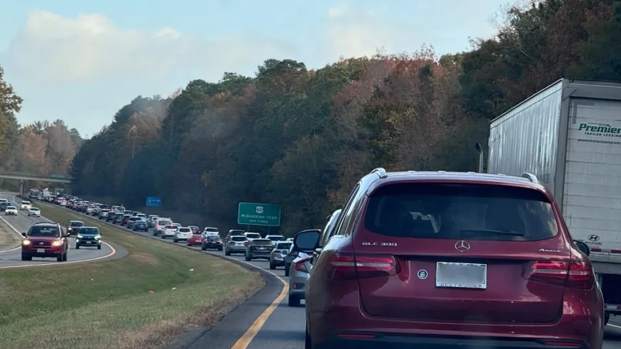 Drivers experiencing delays on Powhite Parkway in Chesterfield due to crash