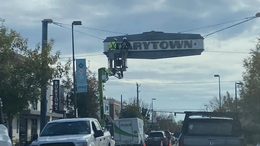 Carytown’s neon sign being fixed after apparent vandalism made it say ‘RYTOWN’