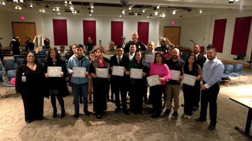 Departamento de Policía de Richmond celebra la graduación de la 29 Academia de Ciudadanos Hispanos