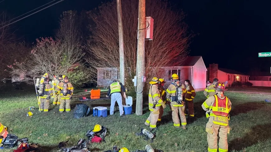 5 people displaced after Chesterfield house fire on Woodpecker Road