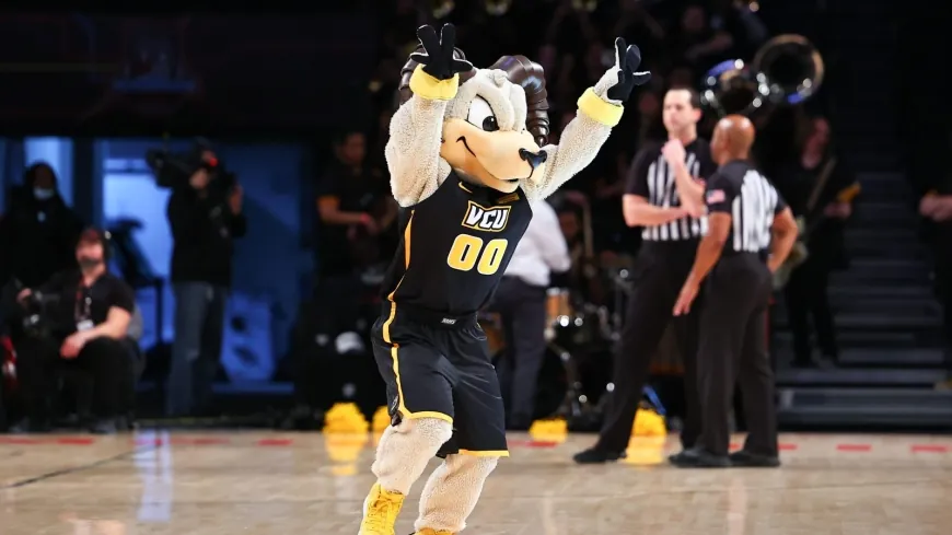 VCU tops Miami 77-70 for 7th at Charleston Classic