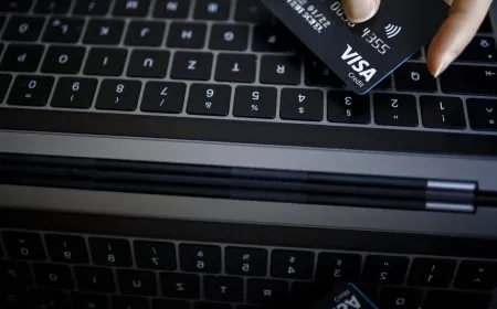 Buyers beware: Tips for avoiding Cyber Monday scammers