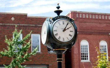 Which famous rock band stayed at a Prince Edward motel?