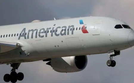 American Airlines experiences ‘technical issue’ with all flights on Christmas Eve