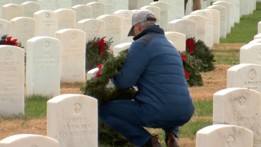 PHOTOS: Wreath Laying Ceremony at Richmond National Cemetery