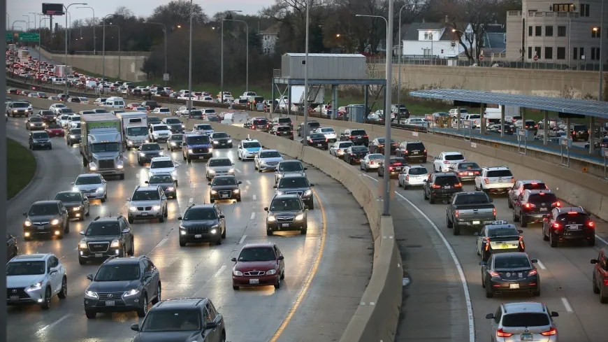 VDOT to lift lane closures on major roads for end-of-year holiday travel