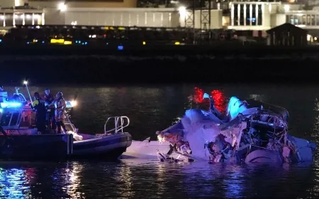 American Airlines plane, military helicopter collide near DCA, crash into Potomac River