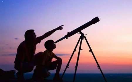 Stargazing Second Saturdays at VLM
