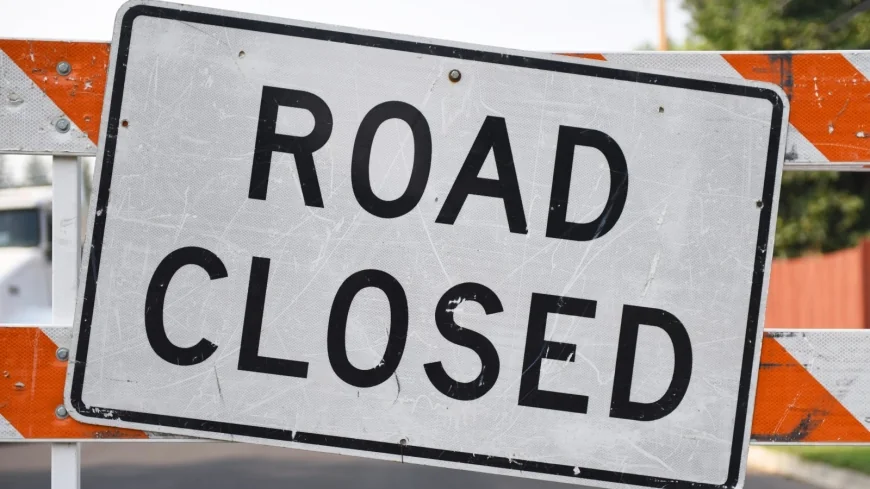 All lanes are closed after crash in Richmond
