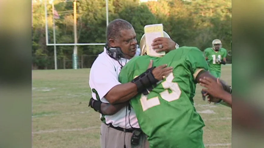 Huguenot High dedicates football field to former coach Richard McFee