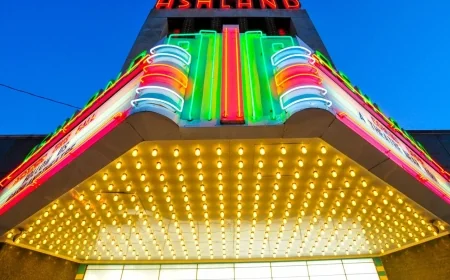 75-cent classic movies screening at Ashland Theatre