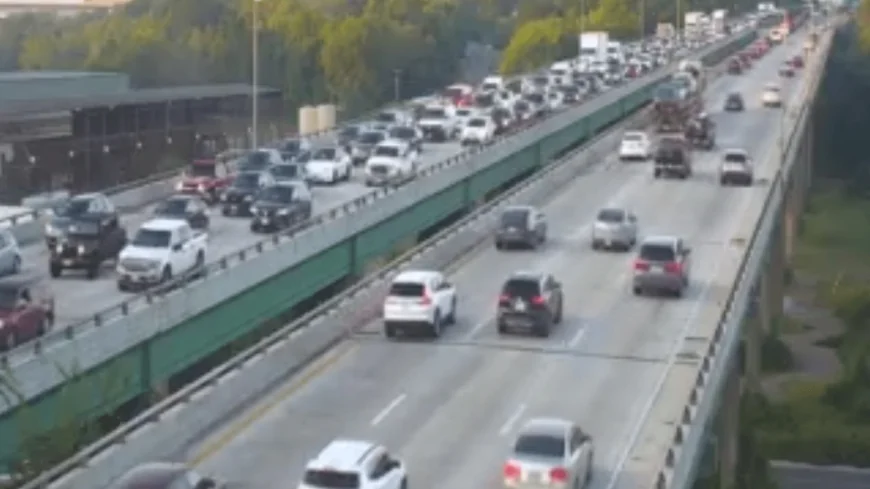 Delays in Richmond as I-64 crash closes multiple lanes