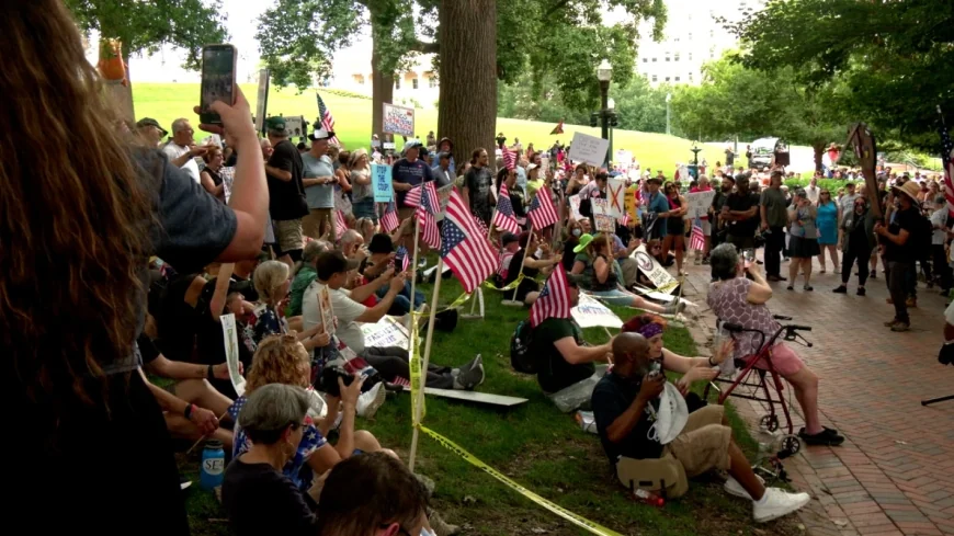 Youngkin to send National Guard to No Kings protests across the state this weekend