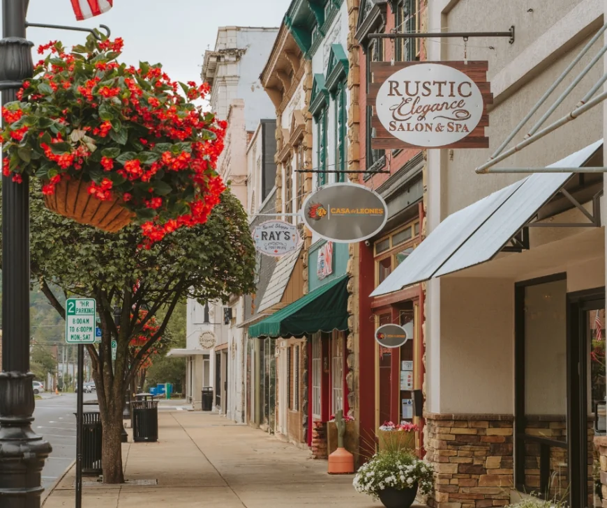 A Long Weekend in the Alleghany Highlands: Adventure, Culture & Small-Town Hospitality