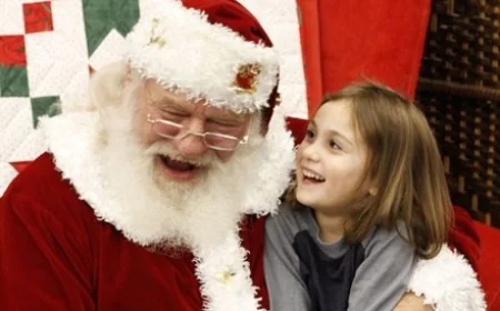 Cookies with Santa in Yorktown at York Hall – Dec. 7 – FREE – Bring Your Camera!