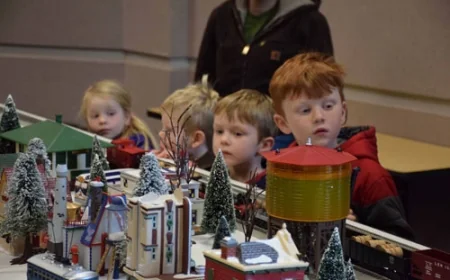 Model Railroad Show – December 6 & 7 at the JCC Library – FREE event!