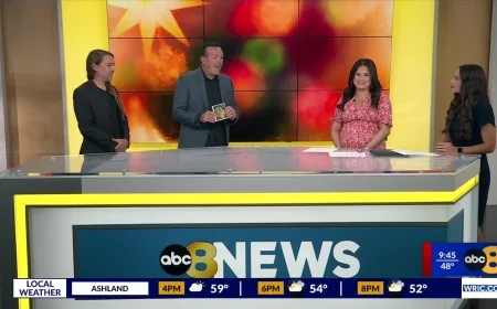 8News gets sneak peek of Good Shot Judy’s holiday shows ‘A Crooner’s Christmas’