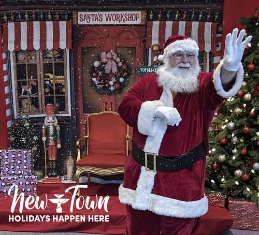 Free Photos with Santa in New Town Williamsburg 2025! See dates and times