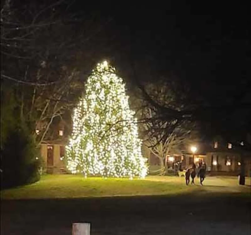2025 Community Christmas Tree Lighting in Colonial Williamsburg – Free & Open to the Public
