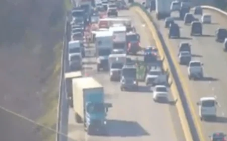 Multi-vehicle crash on I-95 causes 5-mile backup in Richmond