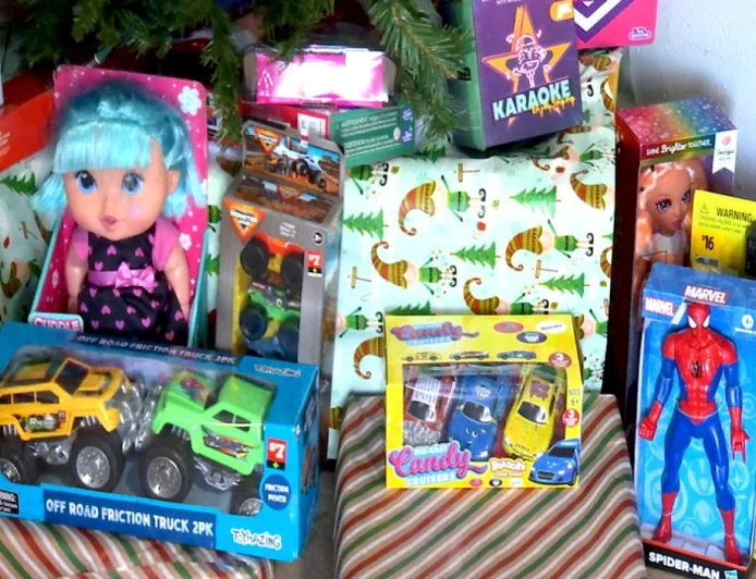 Chester family experiencing homelessness thanks 8News viewers for making Christmas merry and bright