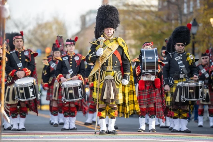 Alexandria’s Beloved Annual Holiday Parades Return on Dec. 6, 2025