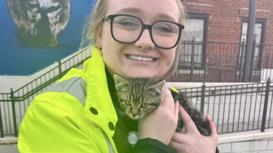 VCU safety ambassador saves kitten trapped in vehicle on cold night