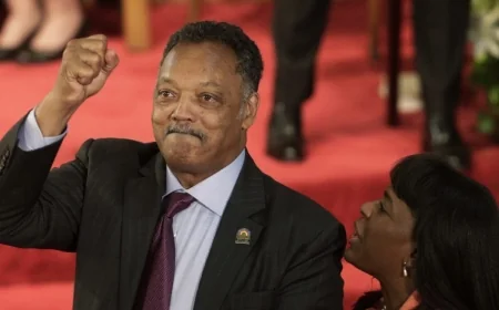 Civil rights leader Jesse Jackson dies at age 84