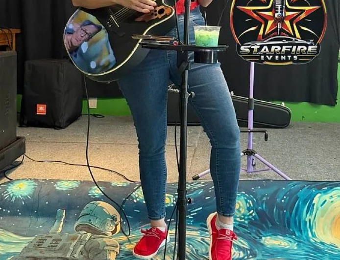 On Friday, February 6, 2026 at 08:00 pm - LAKE COUNTRY TAVERN: Starfire Live!