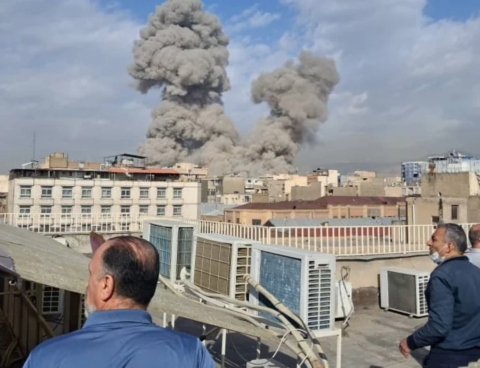 US and Israel launch a major attack on Iran. Trump urges Iranians to ‘take over’