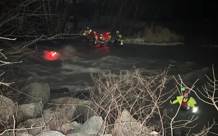Chesterfield County Fire and EMS Scuba Rescue Team holds night training on Appomattox River