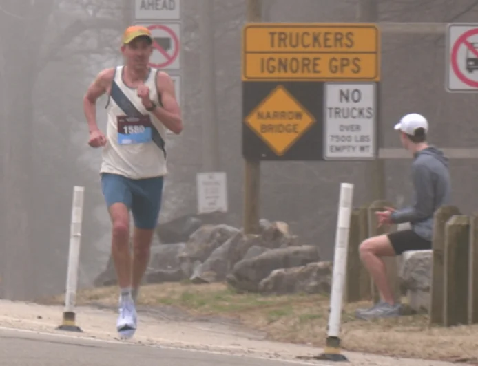 Thousands of runners lace up for River City Half Marathon and 5K