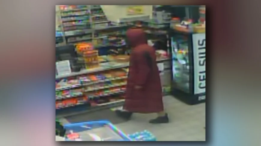 Henrico business robbed at knifepoint, police searching for suspect