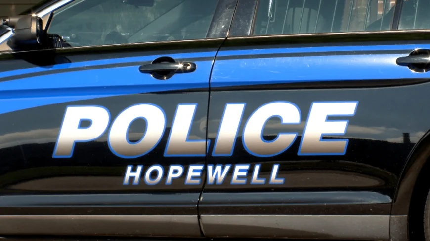 Hopewell Police looking for man after armed robbery